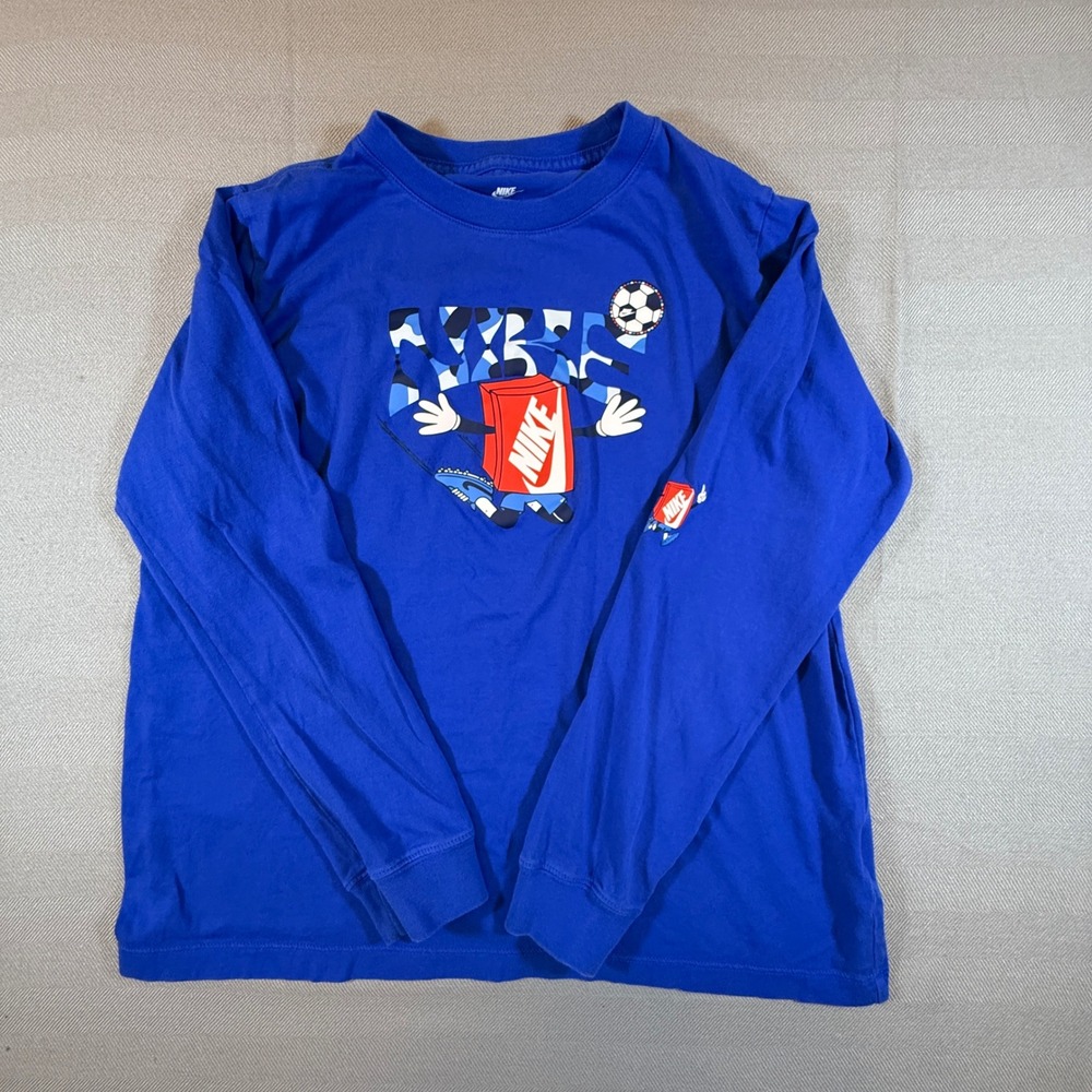 Nike Kids Boys XL Royal Blue Soccer Shoebox Long Sleeve T-Shirt IF2327-480 1970